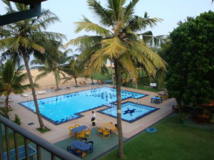 Zwembad van het hotel in Negombo 